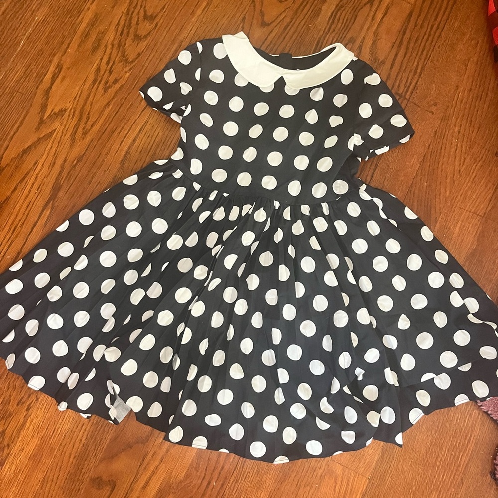 2 Girls Jacadi ( French designer) dresses . Age 6